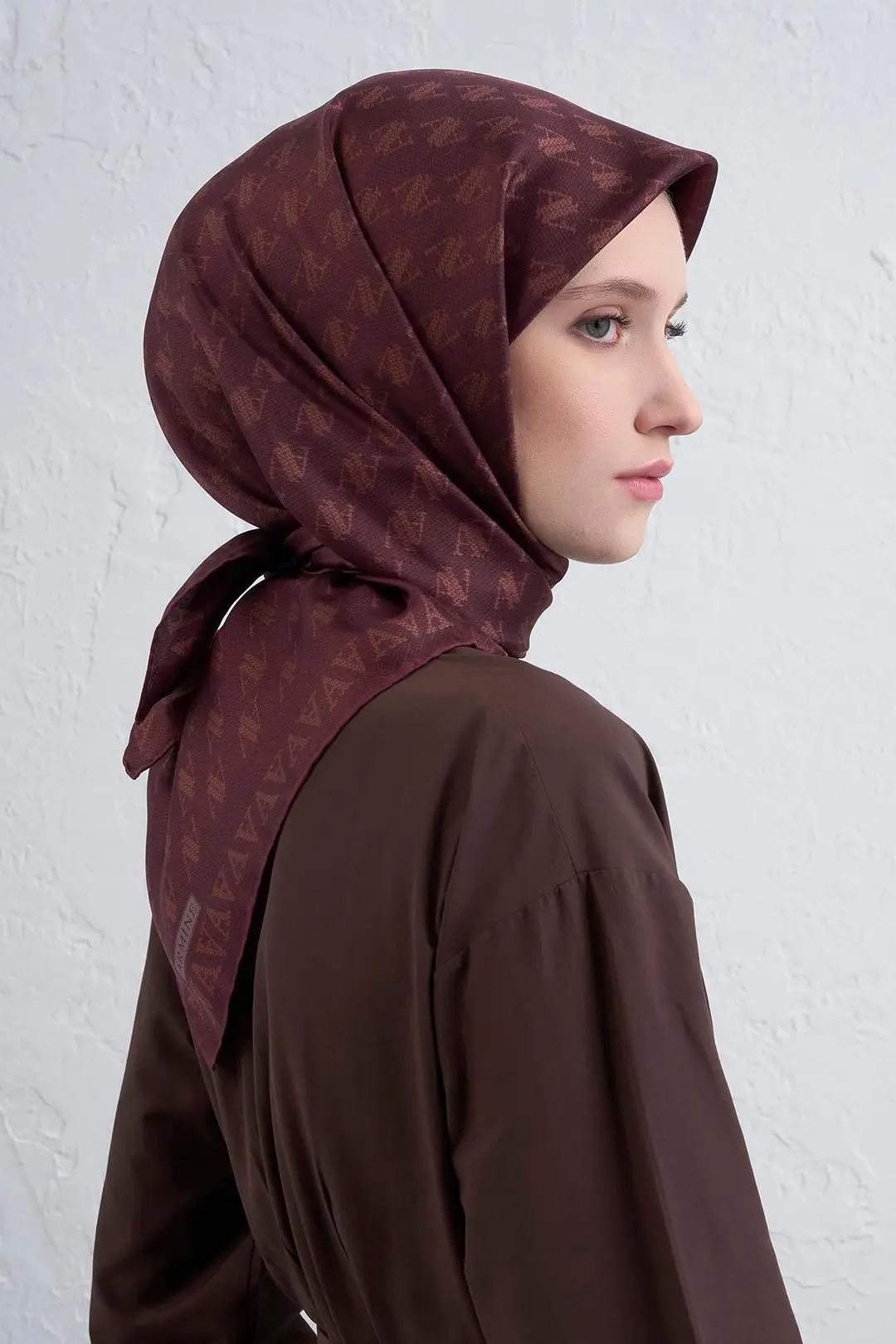 ARMİNE TWİL İPEK ÖZEL ÜRETİM NOSTALJİ SERİSİ (Bordo) 9412 04
