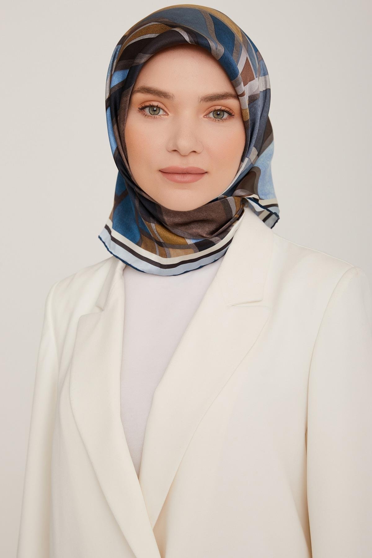 ARMİNE SURA İPEK ÖZEL ÜRETİM NOSTALJİ SERİSi 8843 38