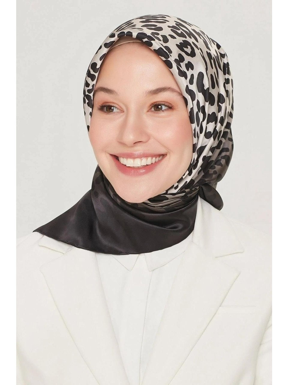 ARMİNE TWİL İPEK ÖZEL ÜRETİM NOSTALJİ SERİSİ 8550 41