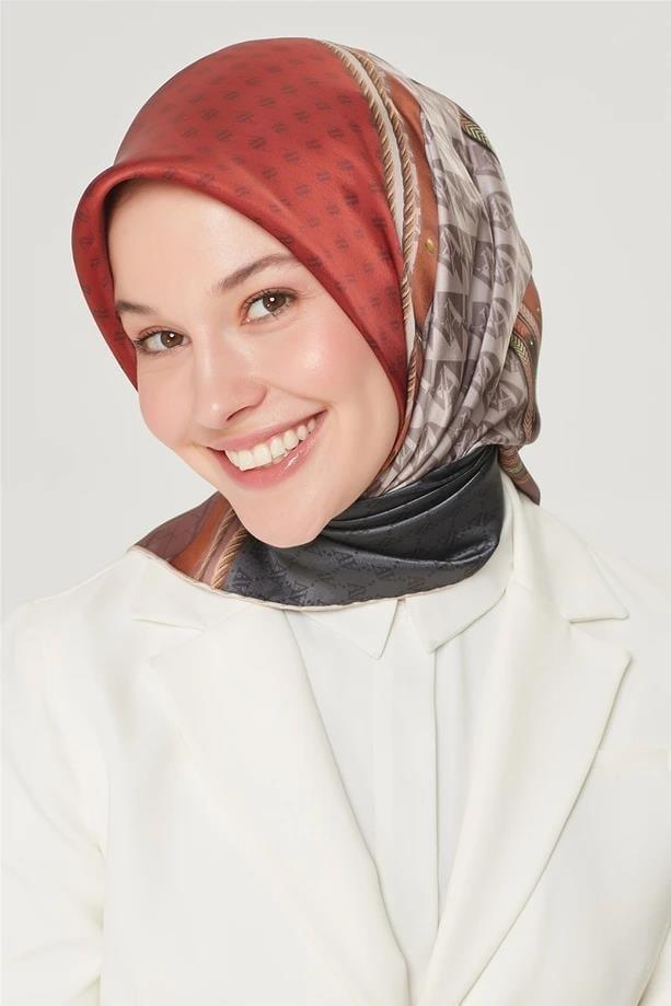 ARMİNE SURA İPEK ÖZEL ÜRETİM NOSTALJİ SERİSİ 8519-30