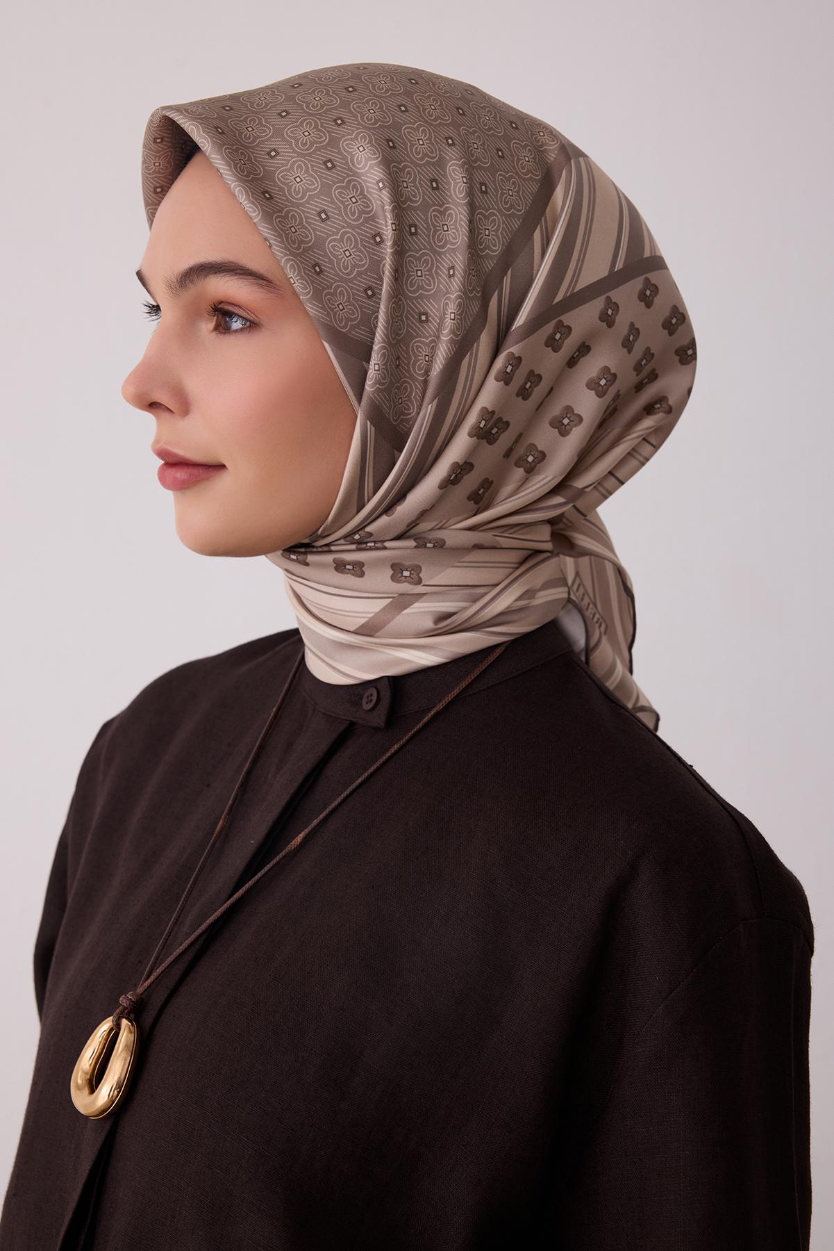 BELLİ TWİL İPEK EŞARP 2026/'27 SONBAHAR&KIŞ 4423 05