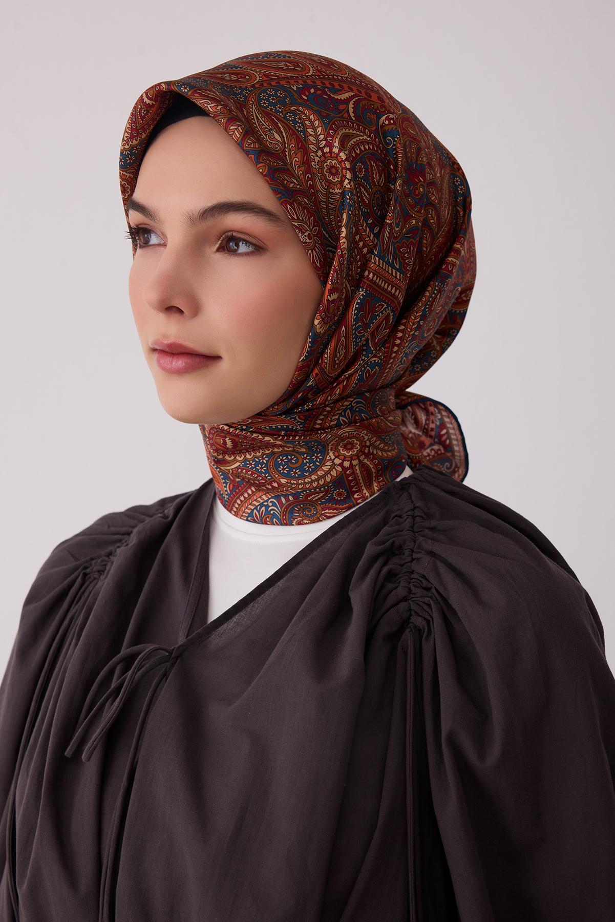BELLİ TWİL İPEK EŞARP 2026/'27 SONBAHAR&KIŞ 4404 05