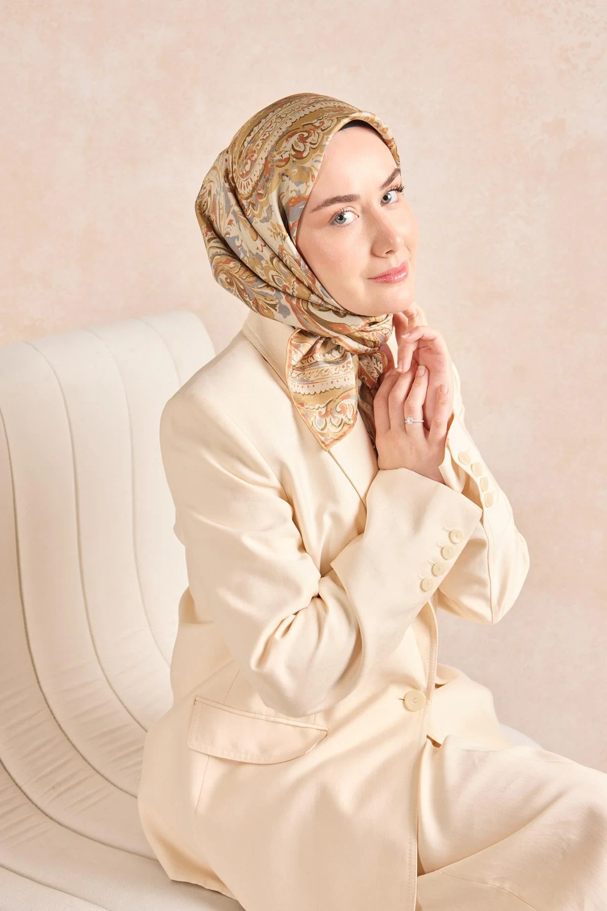 SİLK HOME Twill İpek Eşarp Royale Şal Desen Koyu Mavi  Ürün Kodu: 11519-01